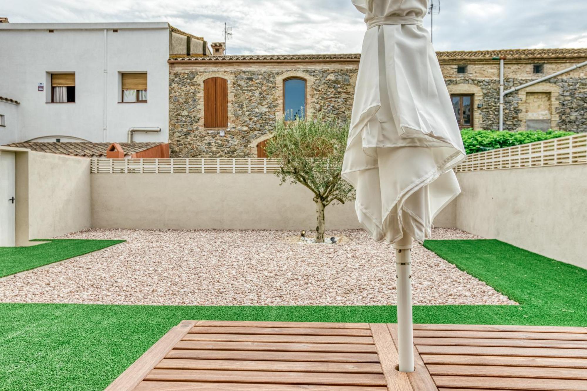 Villa Els Templers Castello  D'Empuries Esterno foto